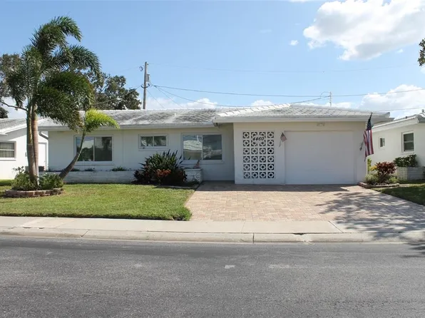 4460 95th Ave N #1, Pinellas Park, FL 33782