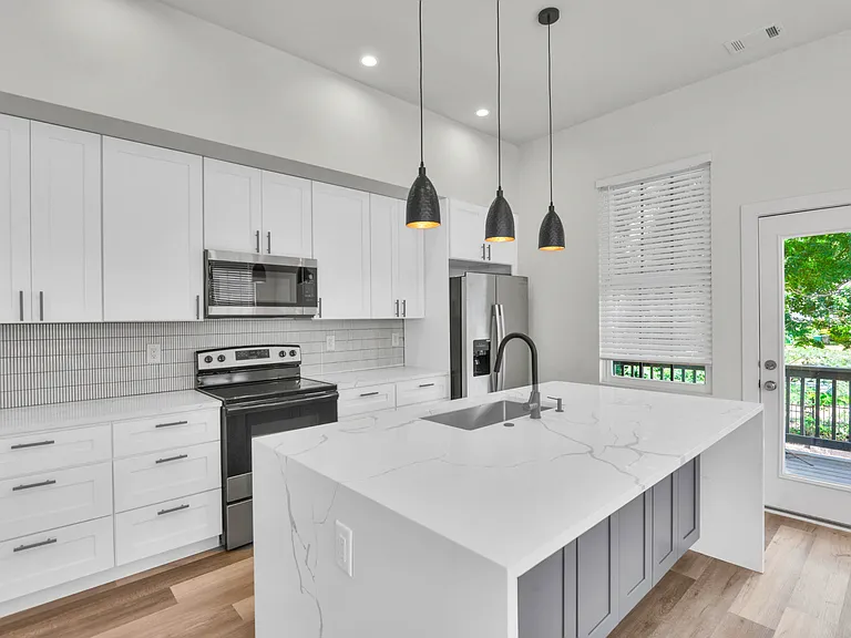 3165 Dogwood Dr #106 — Photo 8