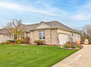 8071 Prestonwood Ct, Flushing, MI
