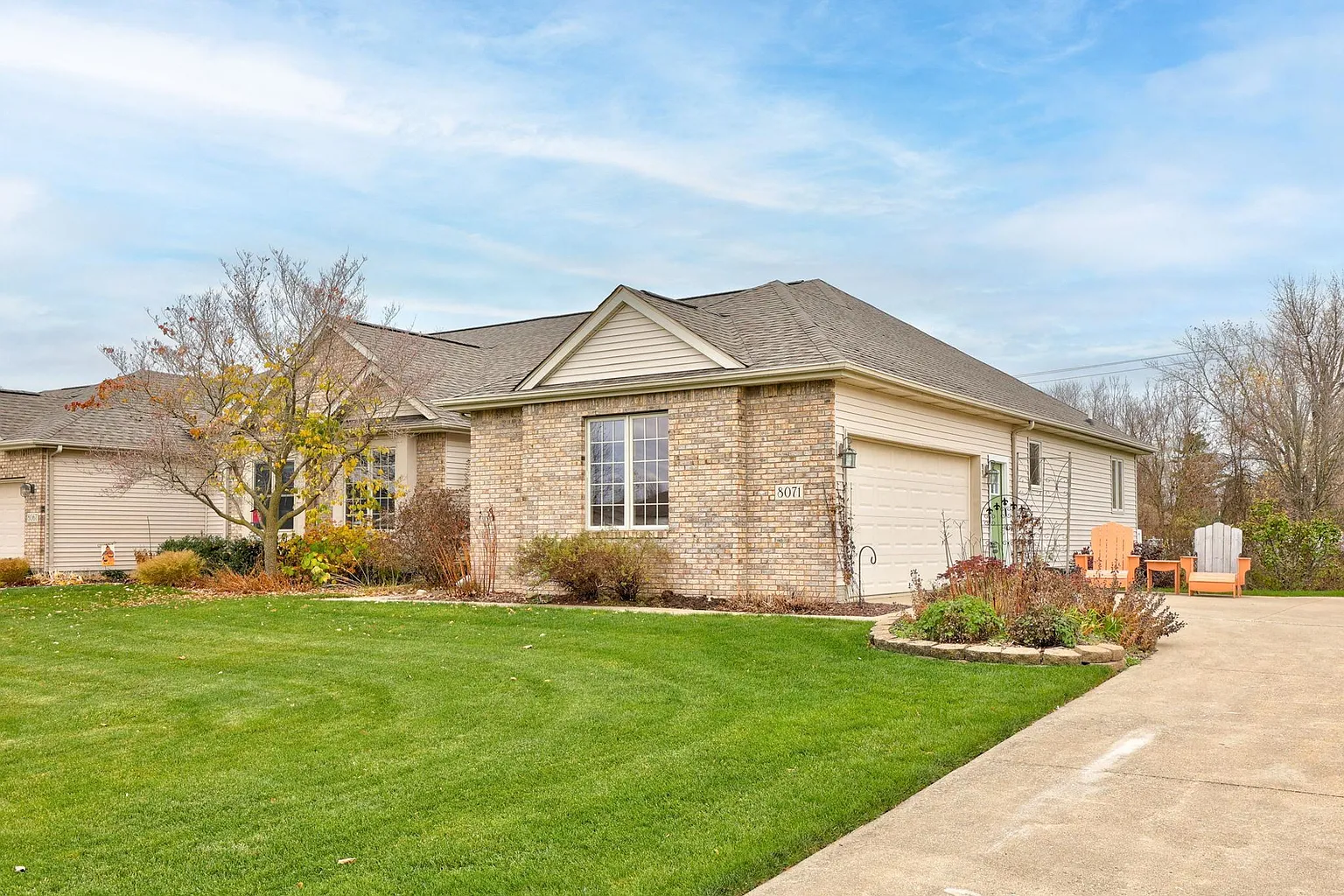8071 Prestonwood Ct photo 1