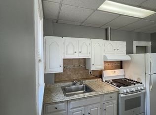 83 Bolivar St, Canton, MA 02021