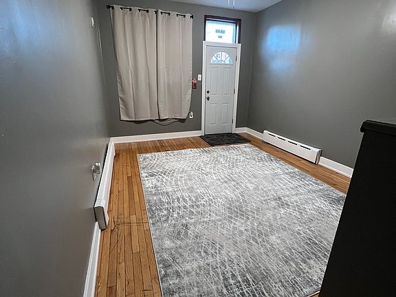 5th image of 2102 S 8th St Unit 1