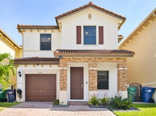 22743 SW 88th Path, Cutler Bay, FL 33190