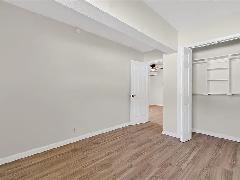 5136 68th St N #C — Photo 21