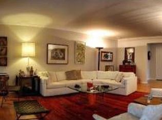 2433 Sharon Oaks Dr, Menlo Park, CA