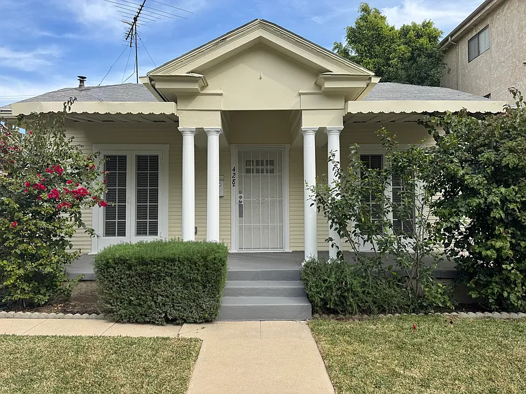 428 N Jackson St — Photo 17