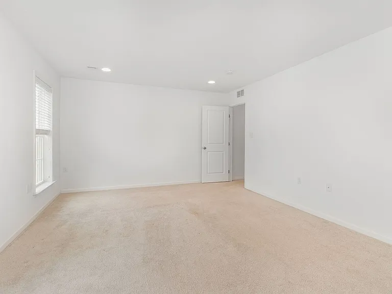 3257 Lark Way — Photo 11