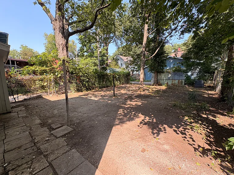 3011 Holmes St — Photo 26
