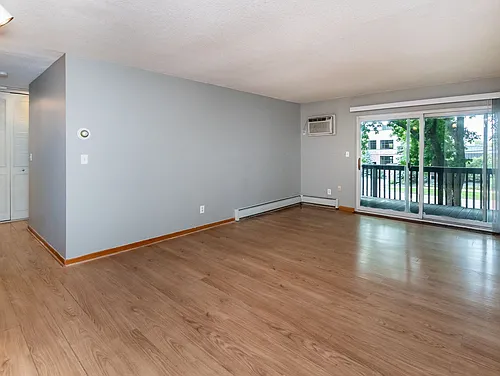 2800 Hamline Ave N Photo 1 2800 Hamline Ave N Photo 1
