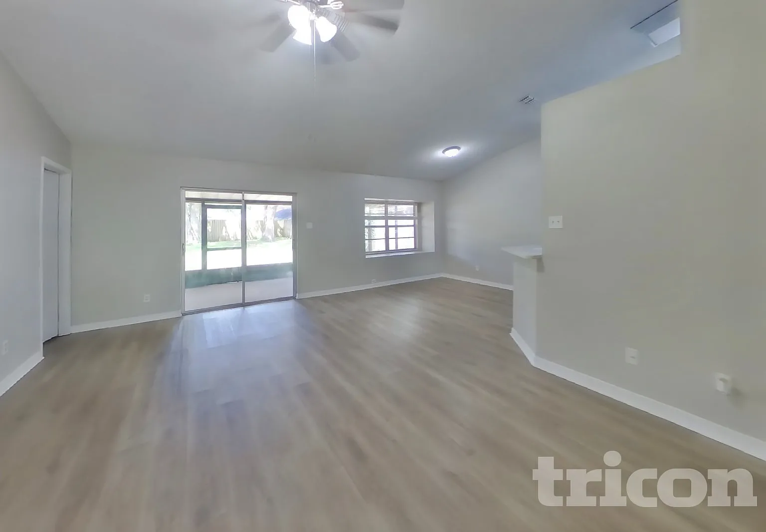 1765 Tinsmith Circle Lutz FL — Photo 2