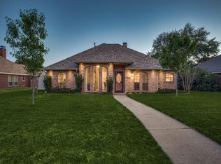 4020 Mesa Dr, Plano, TX 75074