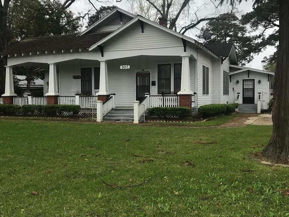 1st image of 927 W Saint Mary Blvd