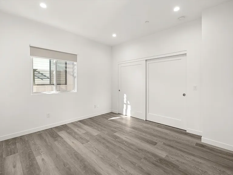 415 Old Coast Hwy #C — Photo 21