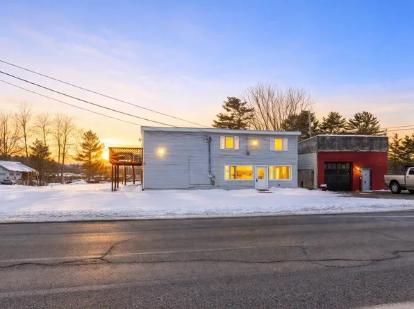 102 Main Street, Turner, ME 04282