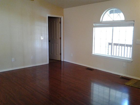 4th image of 2802 W Bobcat Dr