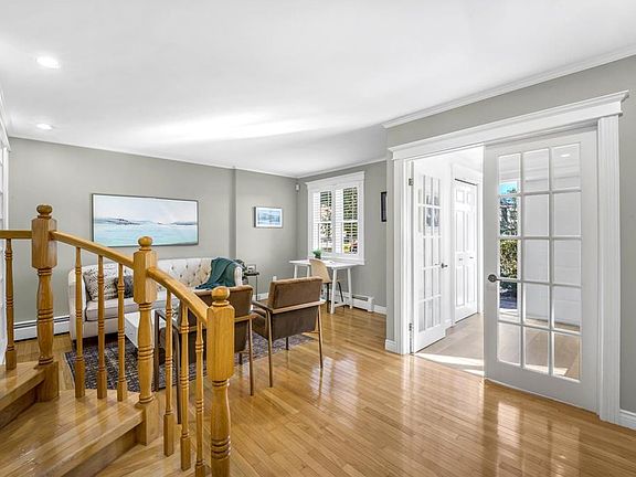 5th image of 5 Labrador Place