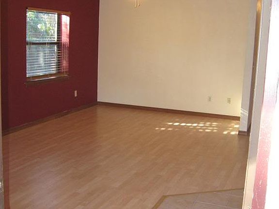 2nd image of 1642 Spring Garden Ct
