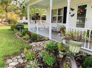 704 Mountain Cv, Mountain View, AR 72560