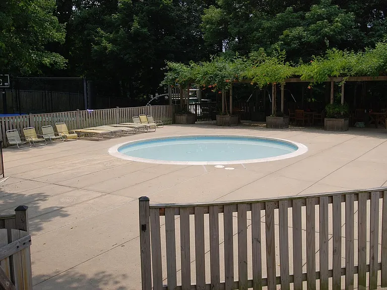 11200 Powder Horn Dr — Photo 75