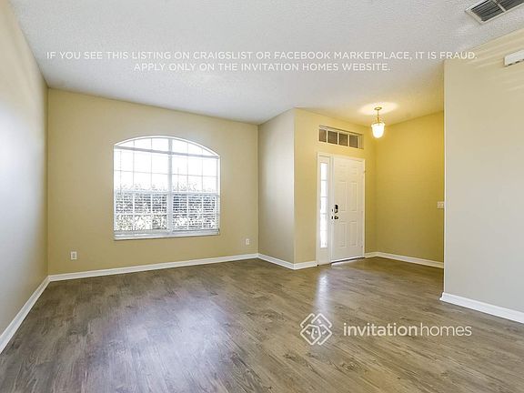 3rd image of 14524 Kaiser Ct