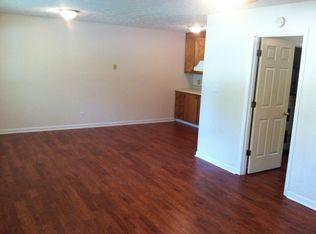 2392 Airport Dr APT 2, Athens, GA 30605