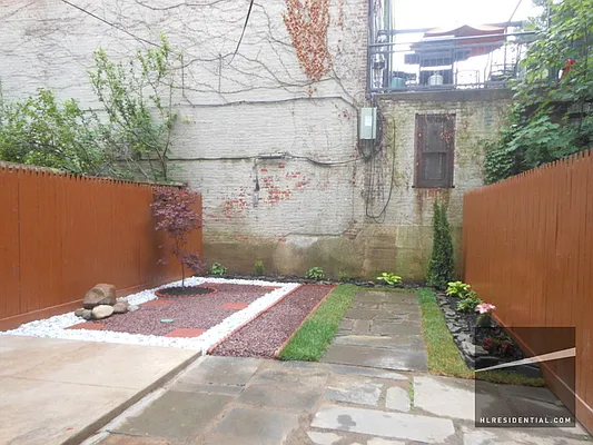 Rented by Highline Residential | media 41