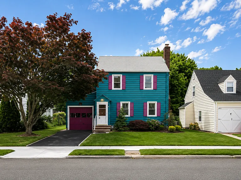 15 Pierson St — Photo 1