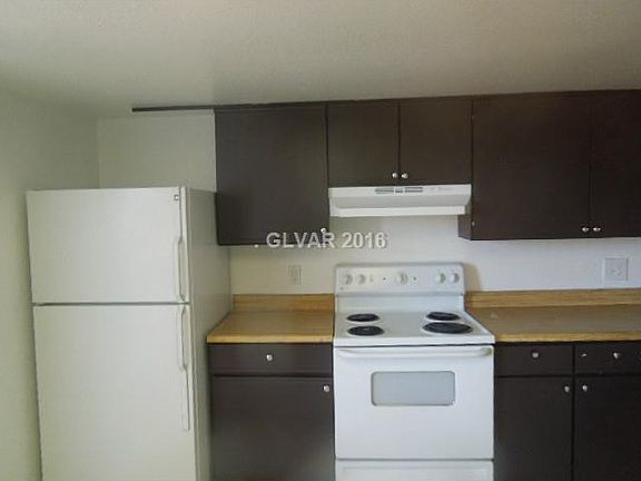 4th image of 1933 Arpa Way