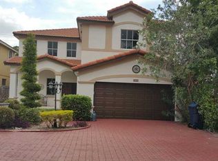 13615 NW 9th Ter, Miami, FL 33182