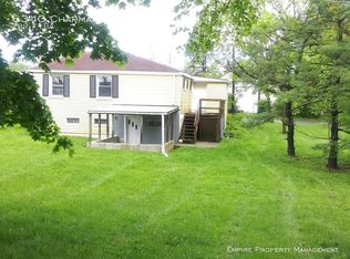 6340 Chapmans Rd, Allentown, PA 18106