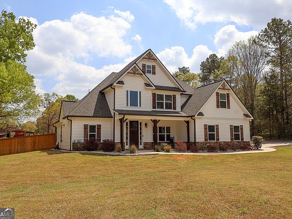 2nd image of 198 Higgins Rd