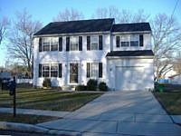 1st image of 9 Linda Ln