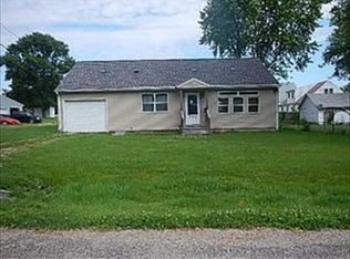 309 Orange St, Center Point, IA 52213