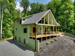 1464 John Teem Rd, Talking Rock, GA 30175