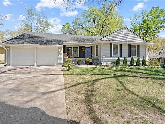 2nd image of 4921 Mohawk Dr