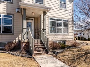 207 Wyalusing Dr, Madison, WI 53718