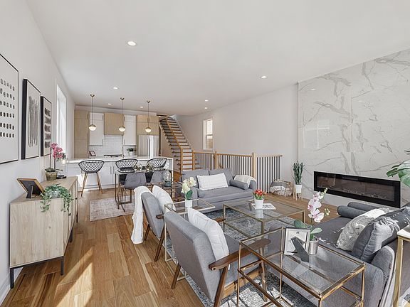 3rd image of 3576 W Wabansia Ave #2