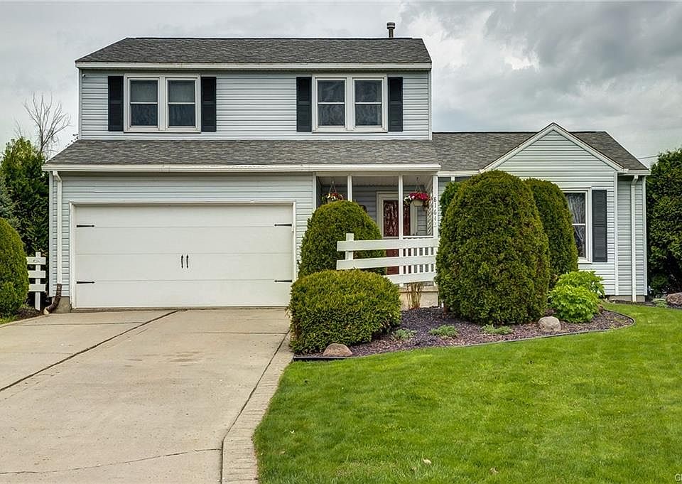 1st image of 8164 Toscano Dr