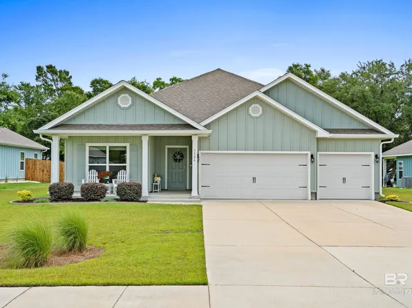 1326 Holland St, Gulf Shores, AL 36542