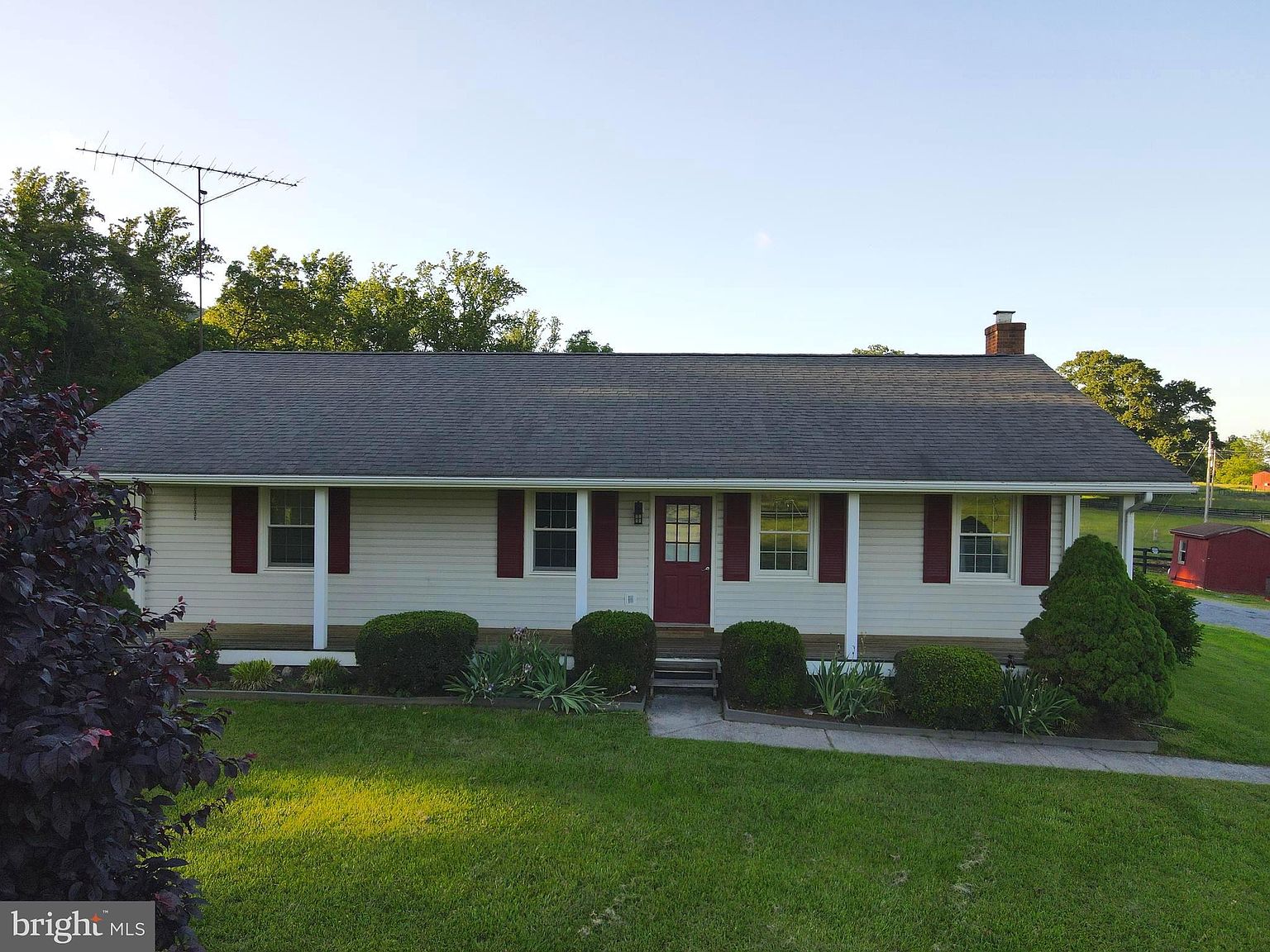 442 Perry Rd, Winchester, VA 22602 | Zillow