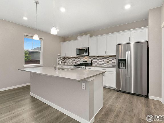 3rd image of 1732 Floret Dr