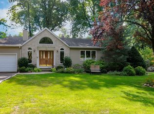 22 Cranford Rd, Glen Rock, NJ 07452