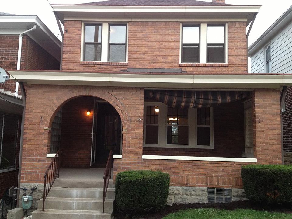 Beautiful Brick with Porch