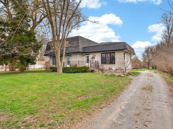 2260 Sydenham Rd, Kingston, ON K0H 1M0