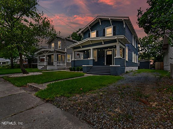 2nd image of 2781/2783 COLLEGE Street