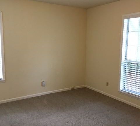 2nd image of 2854 Fawnwood Cir