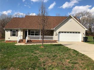 6582 Welborn Ridge Ct, Thomasville, NC 27360