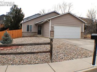 633 Wheat Field Rd, Fountain, CO 80817