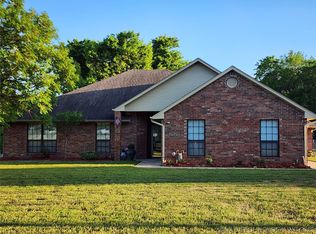 1921 E Smith Ferry Rd, Muskogee, OK 74403