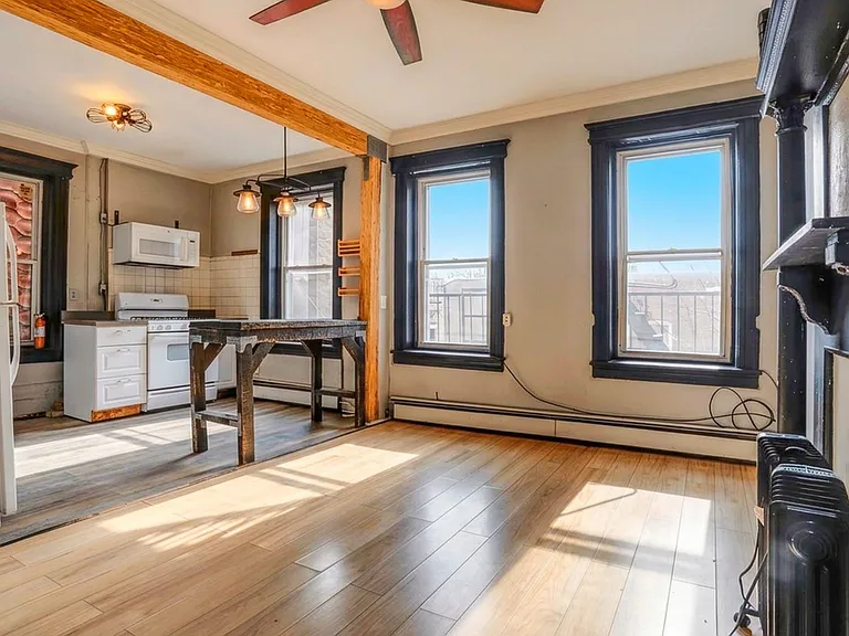 388 Baldwin Ave #2 — Photo 15